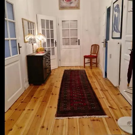 Nana-Eg-80M2 Sanierter Altbau-Parkplatz-Kleiner Garten-Wlan-Netflix-2Zimmer-Kueche-Dusche-Wanne-Waschmaschine Oberhausen  Extérieur photo